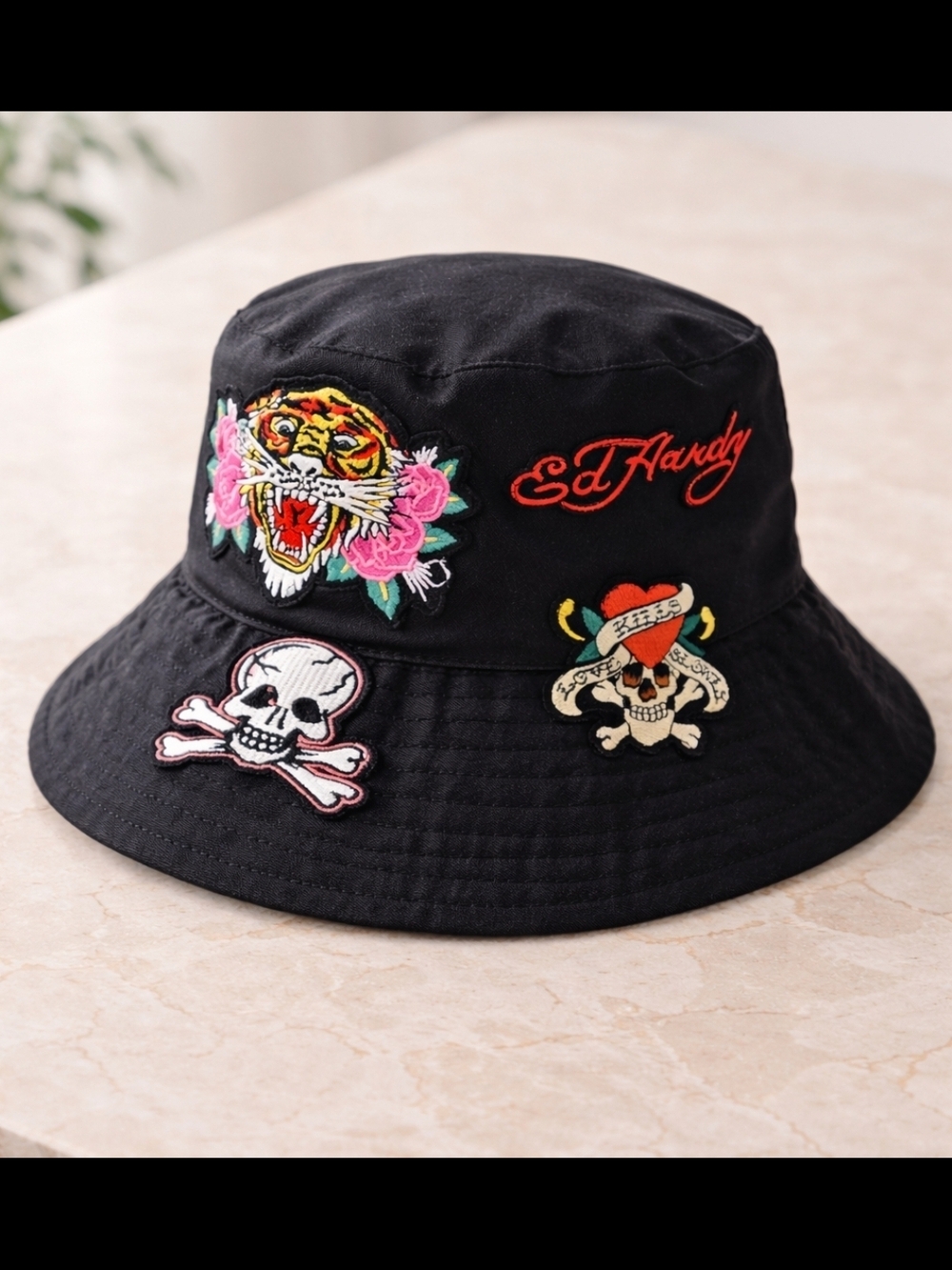 Ed Hardy Tiger/Flower/Heart & Skull Black Women’s Bucket Hat Size O/S